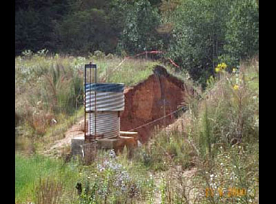 Uncontrolled seepage or 'piping'